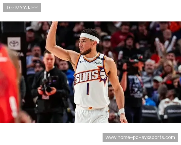 布克末节连取,太阳终场点燃裁判哨